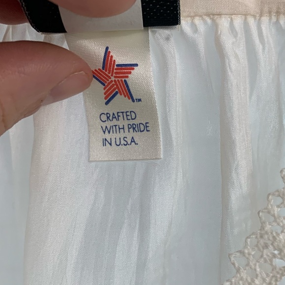 White Rose Katherine Harestad Dressing Robe Size Small - Picture 8 of 12